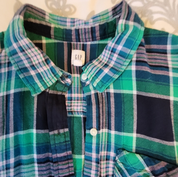 4 Gap Brushed Cotton Shirts - Picture 4 of 11